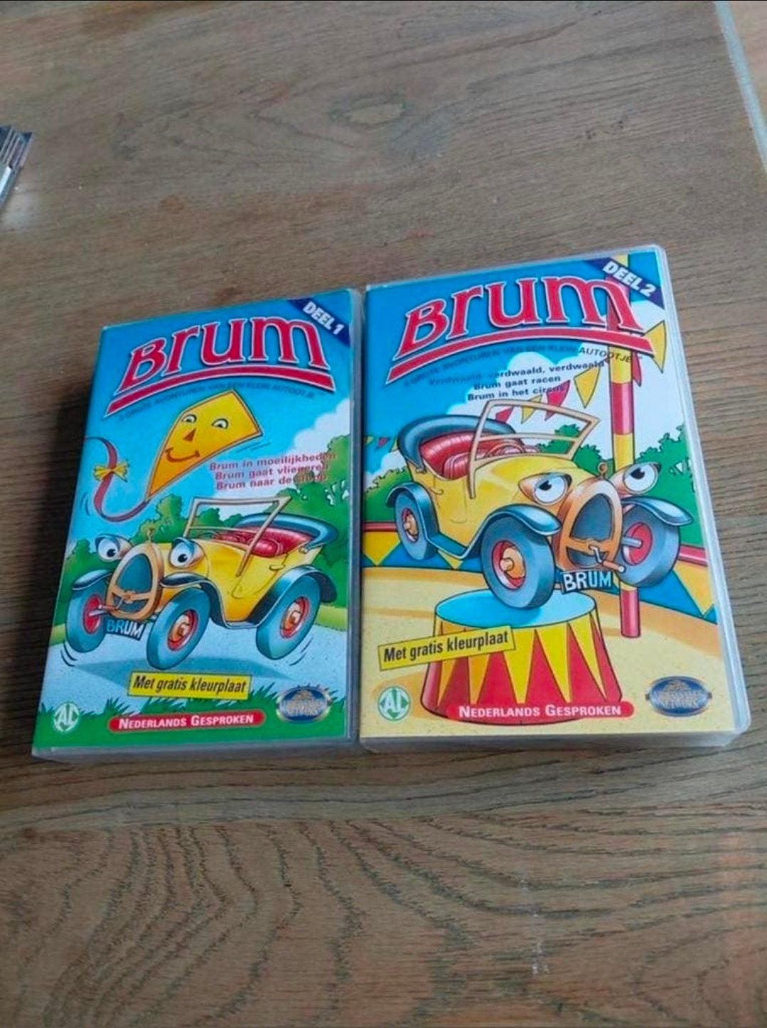 Brum deel 1 en 2 op videoband., Gebruikt, Alle leeftijden, Ophalen of Verzenden, Kinderprogramma of -film