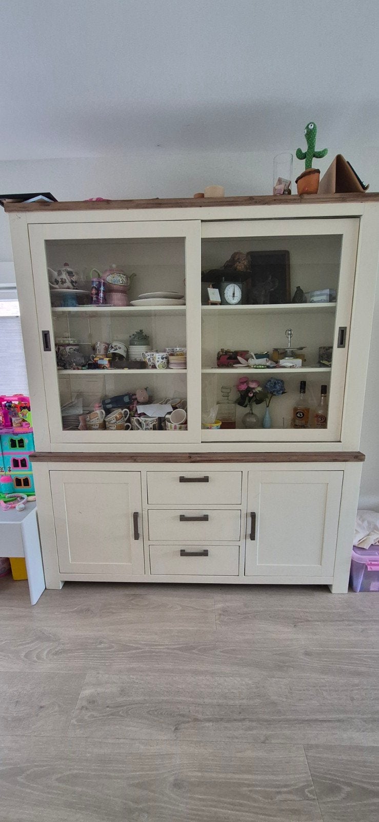 buffetkast, tv meubel, salontafeltjes 2x, 50 – 75, Gebruikt, 100 tot 150 cm, Ophalen of Verzenden