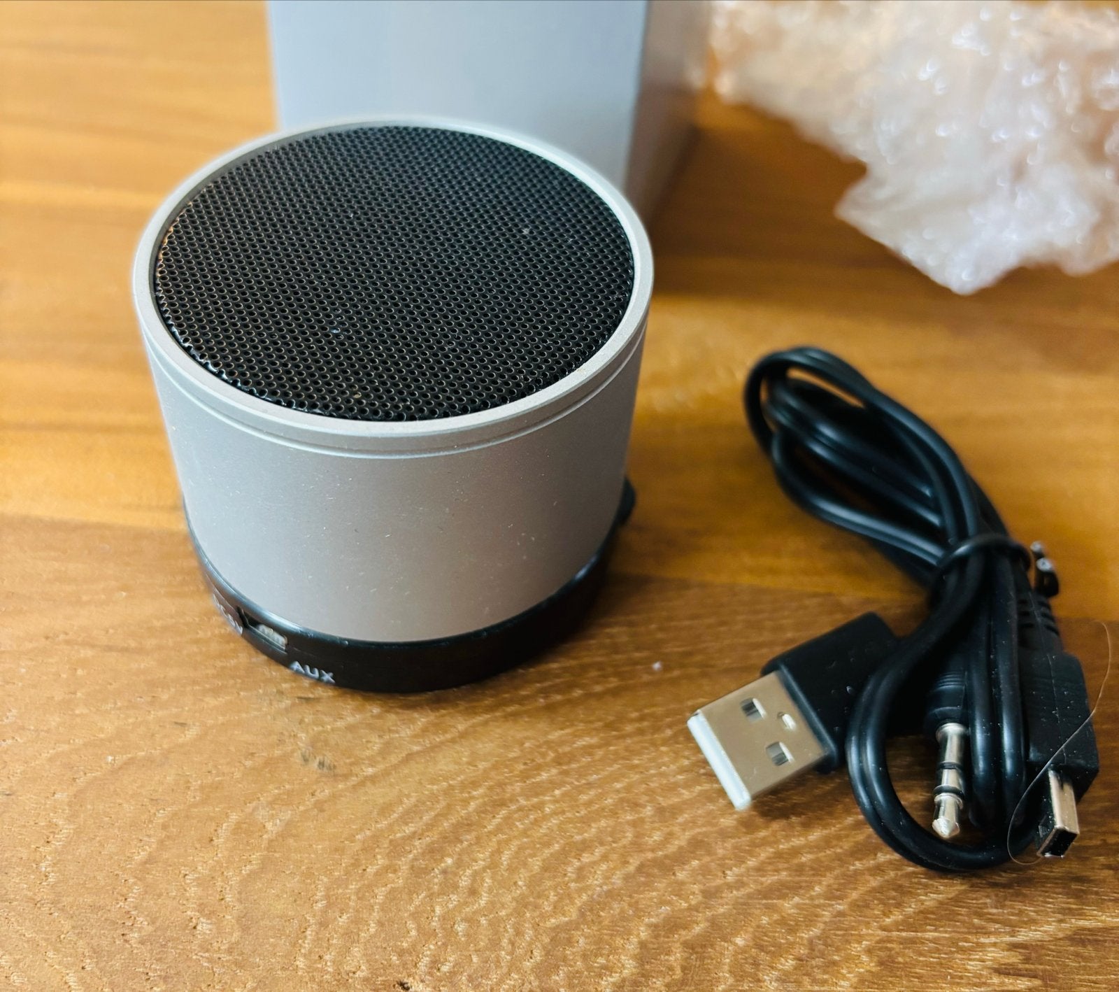 Draagbare Bluetooth Speaker met AUX en MP3 nieuw, Overige merken, Nieuw, Ophalen of Verzenden, Draagbare speaker