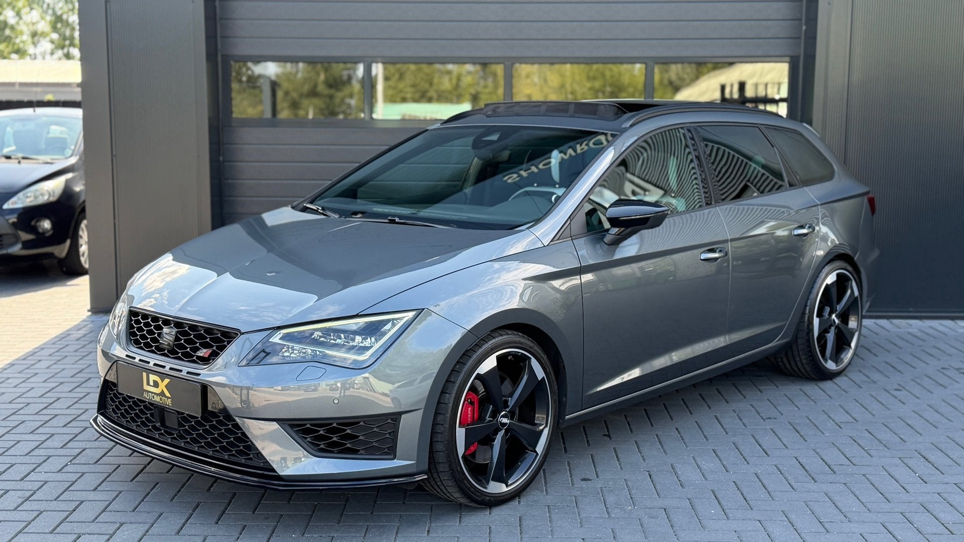 SEAT León