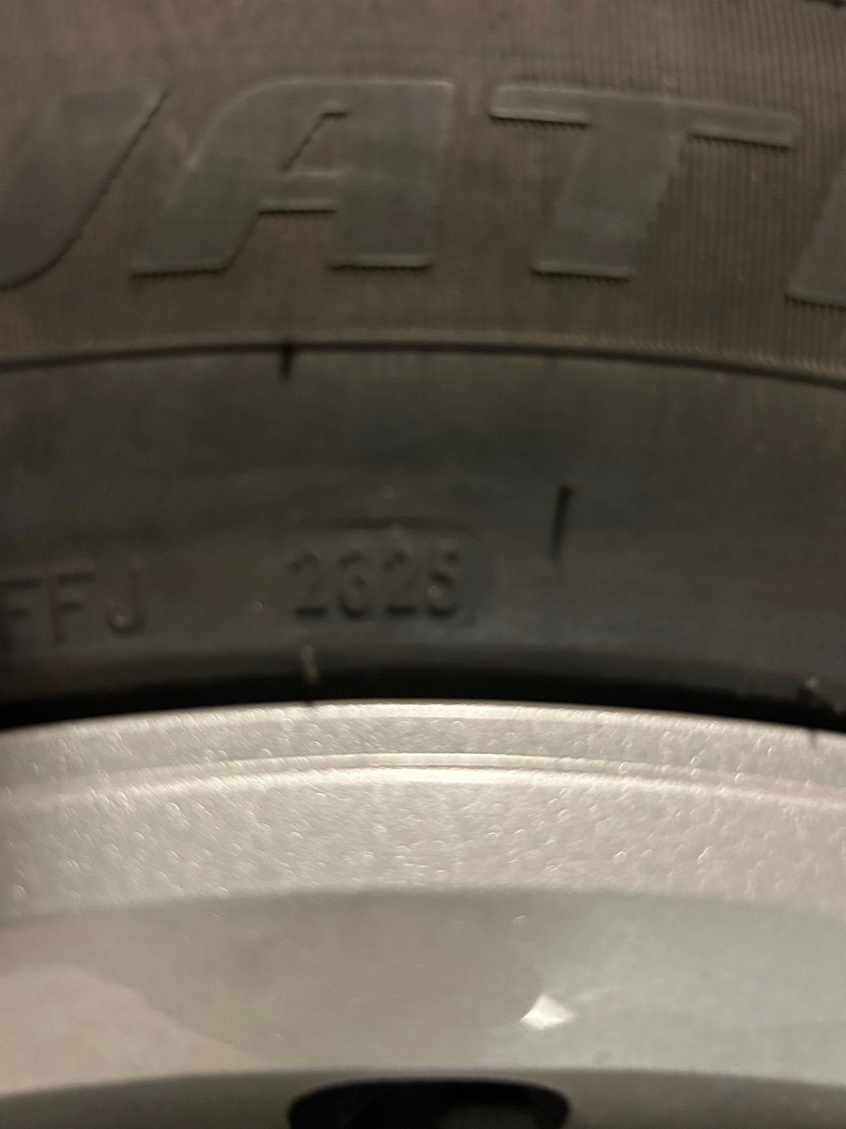 Ford Kuga 2018 zomerbanden met velgen 235/55R17, Ophalen, Gebruikt, Banden en Velgen, 17 inch