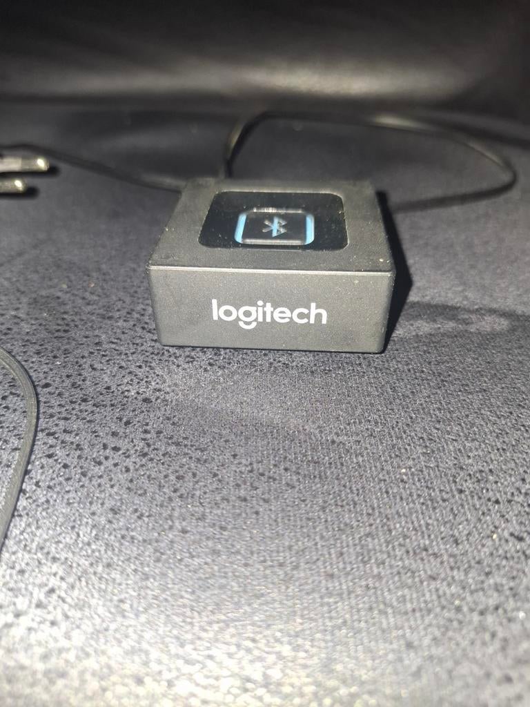 Logitech Bluetooth Ontvanger met Adapter, Audio, Tv en Foto, Audiokabels en Televisiekabels, Gebruikt, Overige kabels, Minder dan 2 meter