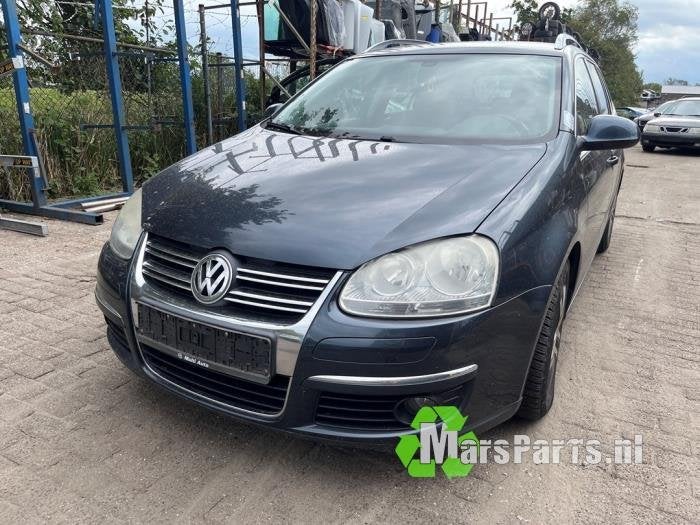 Fusee links-voor van een Volkswagen Golf, Auto-onderdelen, Gebruikt, -, Volkswagen, -