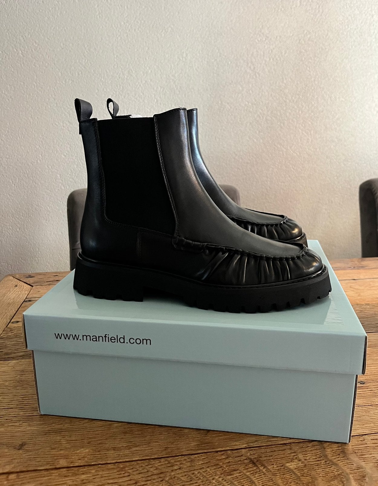 NIEUW! Manfield chelsea boots, Ophalen of Verzenden, Nieuw, Zwart