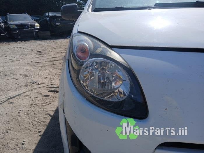 Koplamp rechts van een Renault Twingo, Gebruikt, -, Renault, -