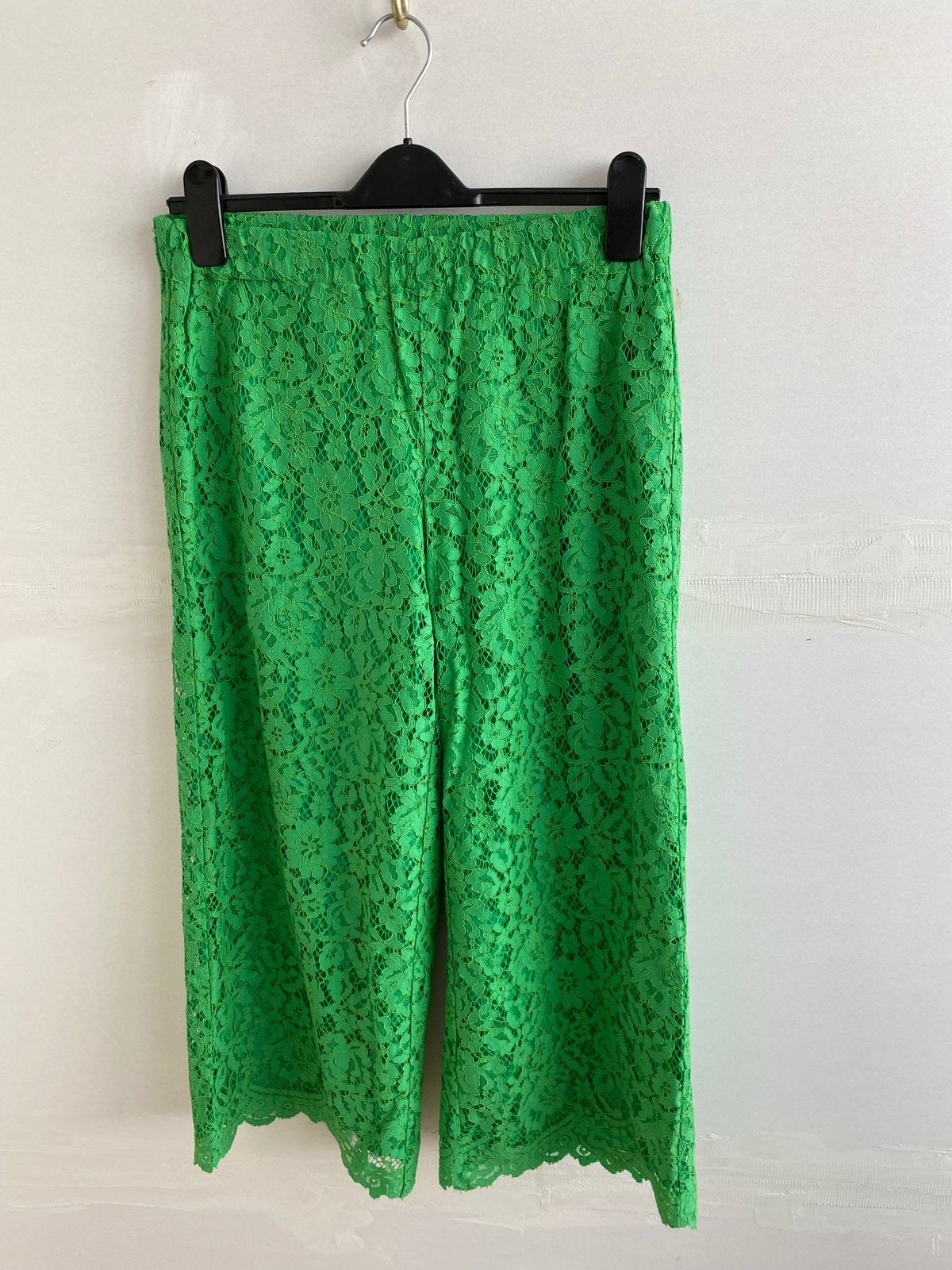 Sissy-Boy Kanten Broek - Groen, Maat S, Kleding | Dames, Ophalen of Verzenden, Zo goed als nieuw, Driekwart, Maat 36 (S)
