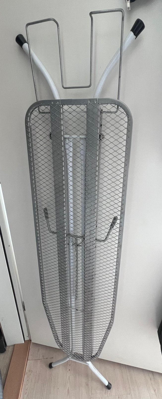 Ironing table, Witgoed en Apparatuur, Ophalen, Gebruikt