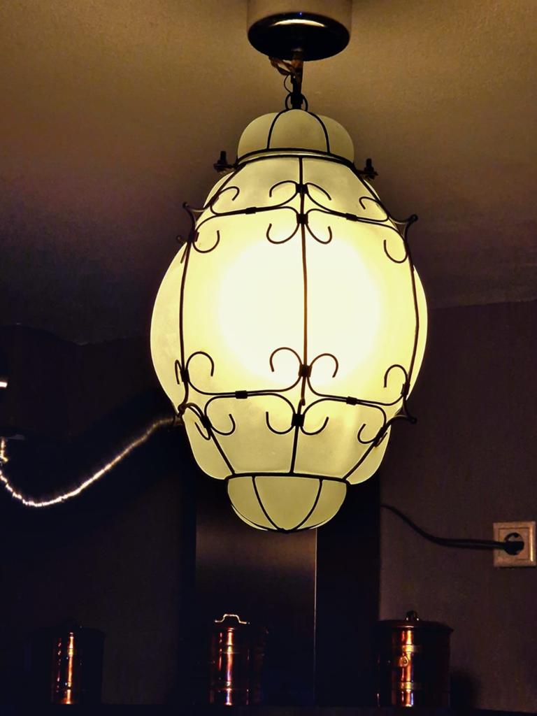 Grote Venetiaanse lamp melkglas, Ophalen, Zo goed als nieuw, Glas, Minder dan 50 cm