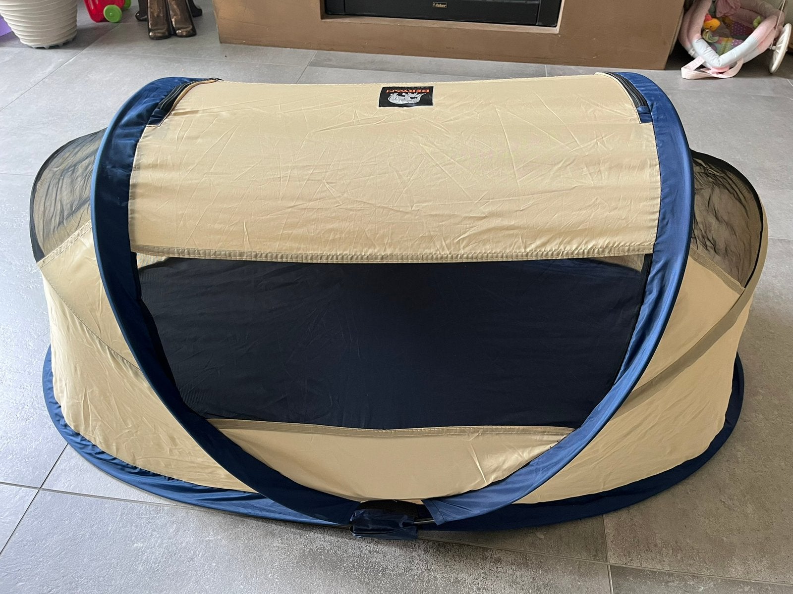 Deryan tent, Ophalen, Zo goed als nieuw, Reisbedje