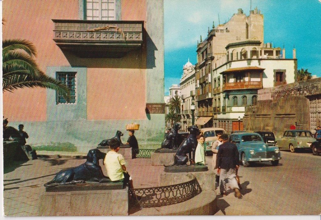 Spanje, Las Palmas met auto's, Peugeot 203, Ophalen of Verzenden, 1940 tot 1960, Ongelopen, Spanje