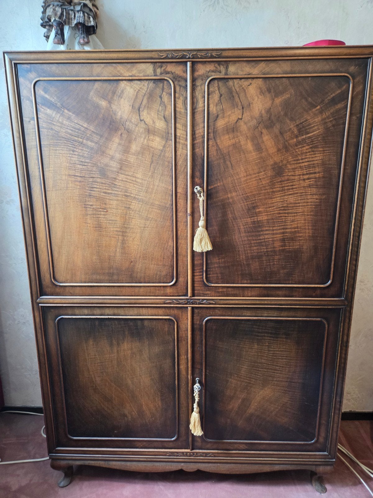 Antieke Notenhouten Kast - 100x32x45cm, Ophalen of Verzenden