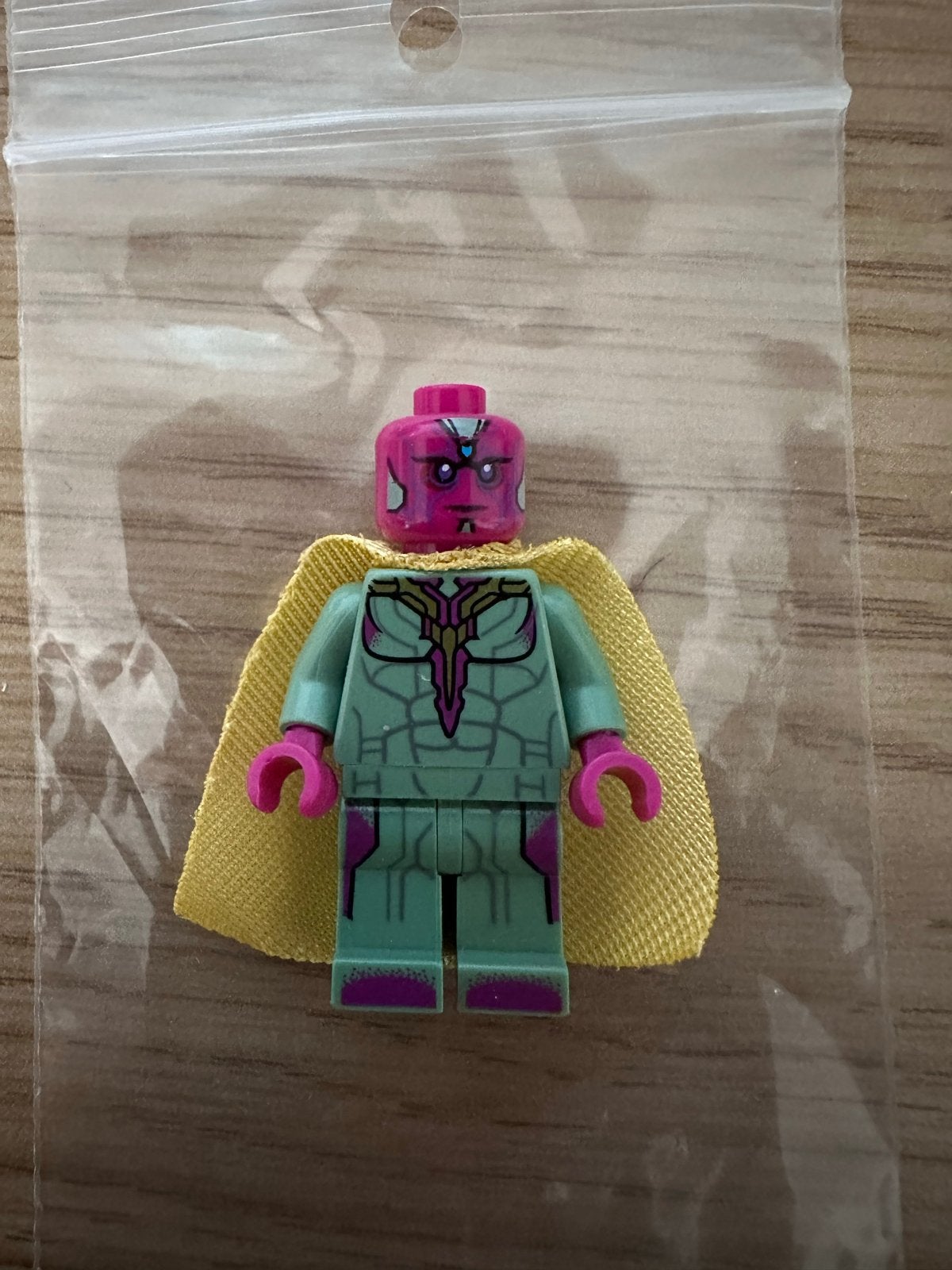 Lego Marvel Minifiguur - Vision, Ophalen of Verzenden, Zo goed als nieuw