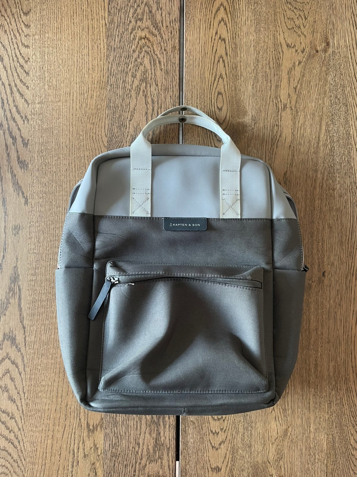 Kapten & Son - Rugtas Bergen - Grey Black, Ophalen, Gebruikt, Overige merken, 30 tot 45 cm
