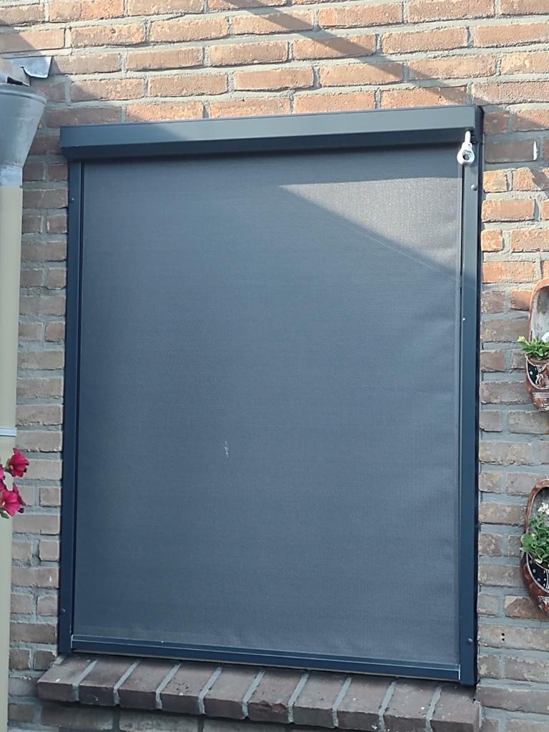 Screens kleur Antraciet., 150 tot 300 cm, Ophalen