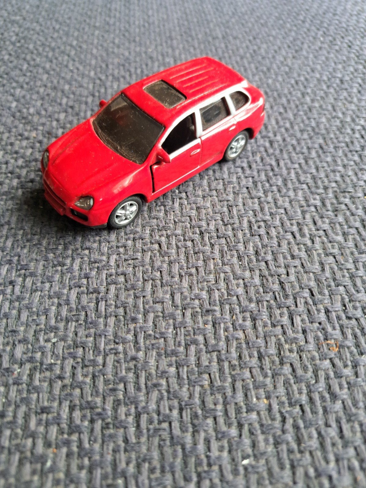 siku model porsche cayenne turbo, Hobby en Vrije tijd, Gebruikt, Auto, West germany, N.b