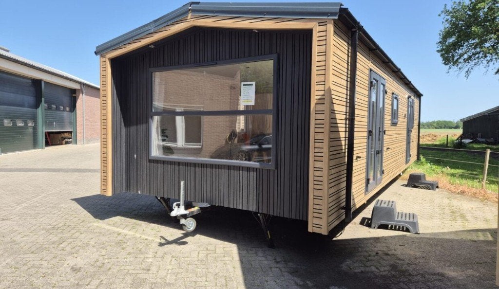 NIEUW CHALET MET 2 SLAAPKAMERS, Caravans en Kamperen, Stacaravans, Tot en met 4