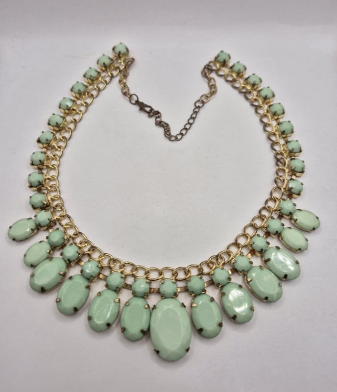 Mooie collier, Overige materialen, ., Ophalen of Verzenden, Zo goed als nieuw