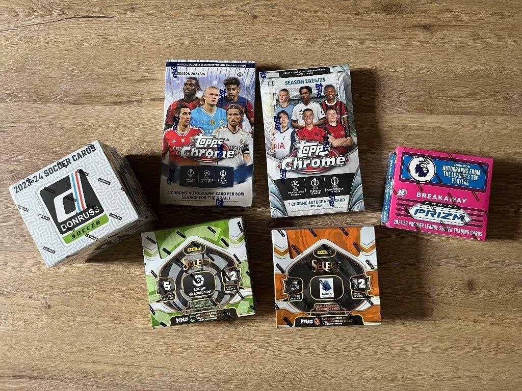 Voetbal Trading Cards Collectie: Hobby Boxen, Ophalen of Verzenden, Nieuw, Buitenlandse clubs, Spelerskaart