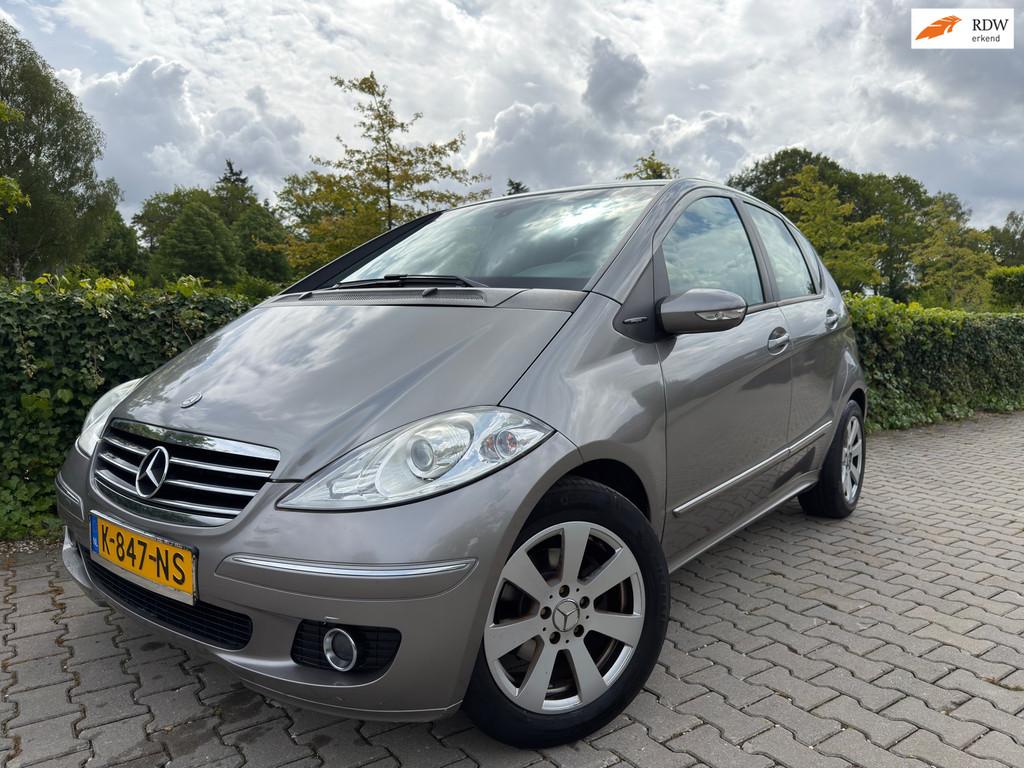 Mercedes-Benz A-klasse 150 Avantgarde 5-DRS. Clima / Cruise, Voorwielaandrijving, 15 km/l, Zwart, Elektrische ramen