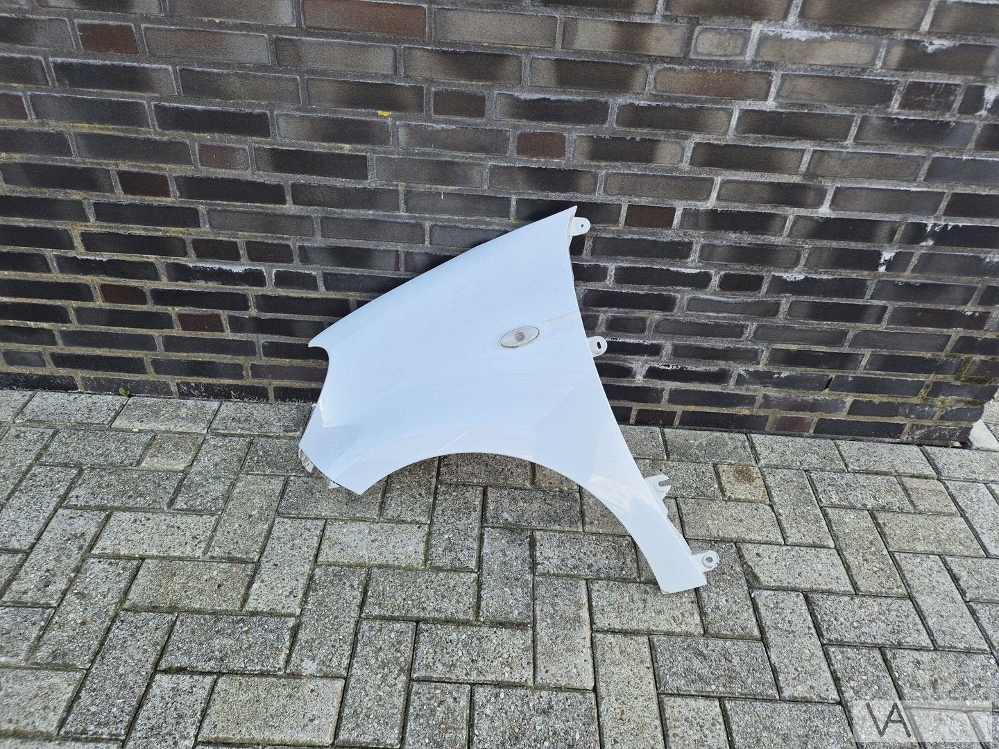 Smart Forfour 2013 - 2022 voorscherm spatbord LINKS wit €100, Gebruikt, -, -, Ophalen of Verzenden