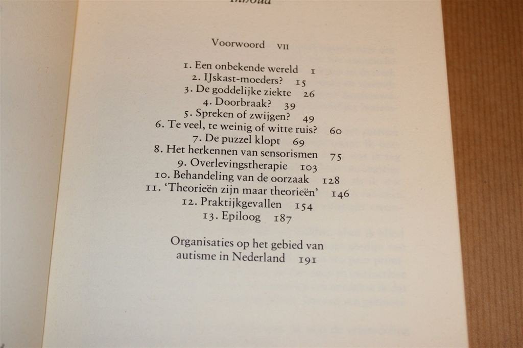 De Volstrekt Vreemde — Autistisch Kind Begrijpen, Begeleiden, Ophalen of Verzenden, Gelezen, Ontwikkelingspsychologie