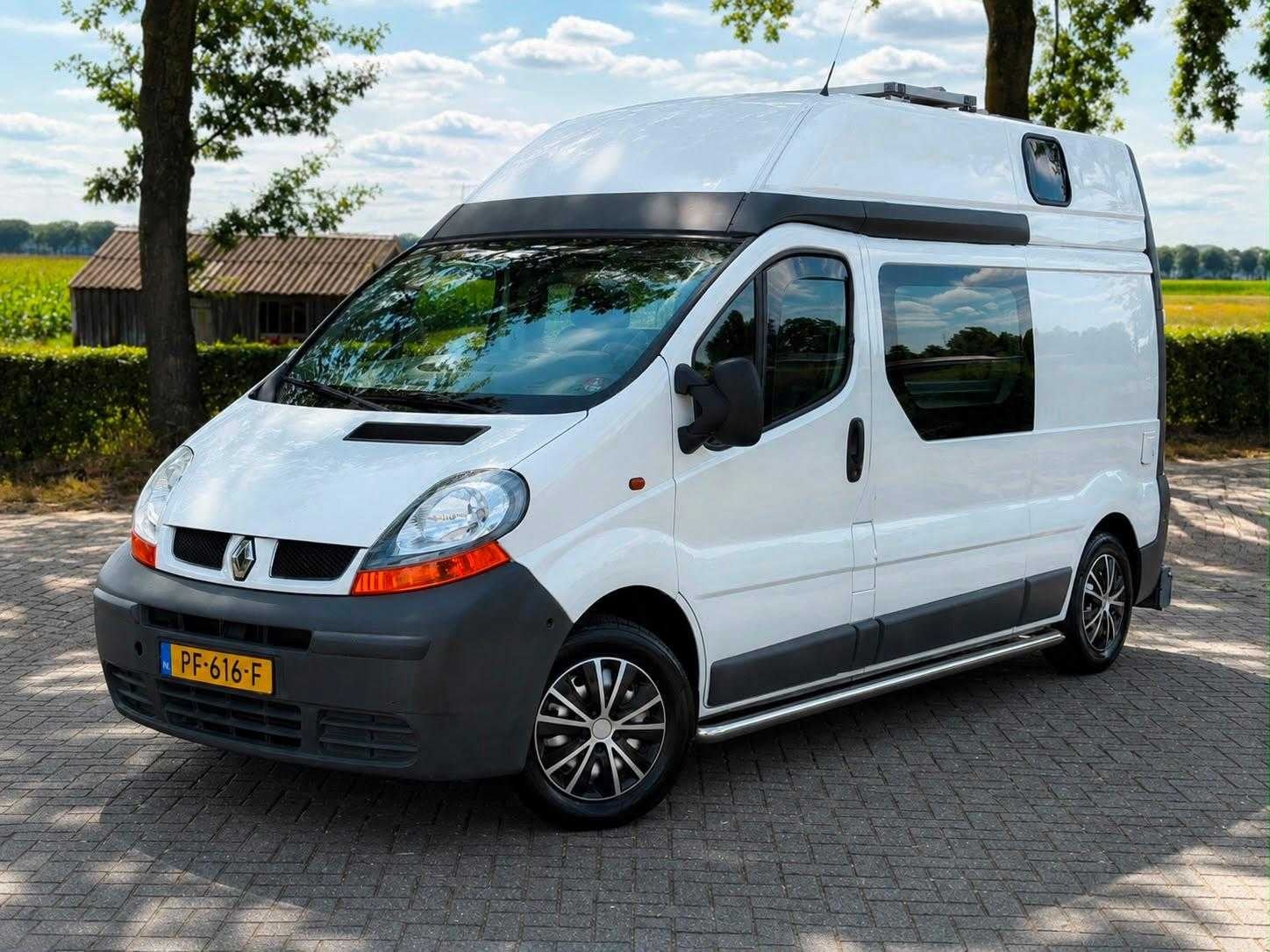 Caravans And Camping Renault