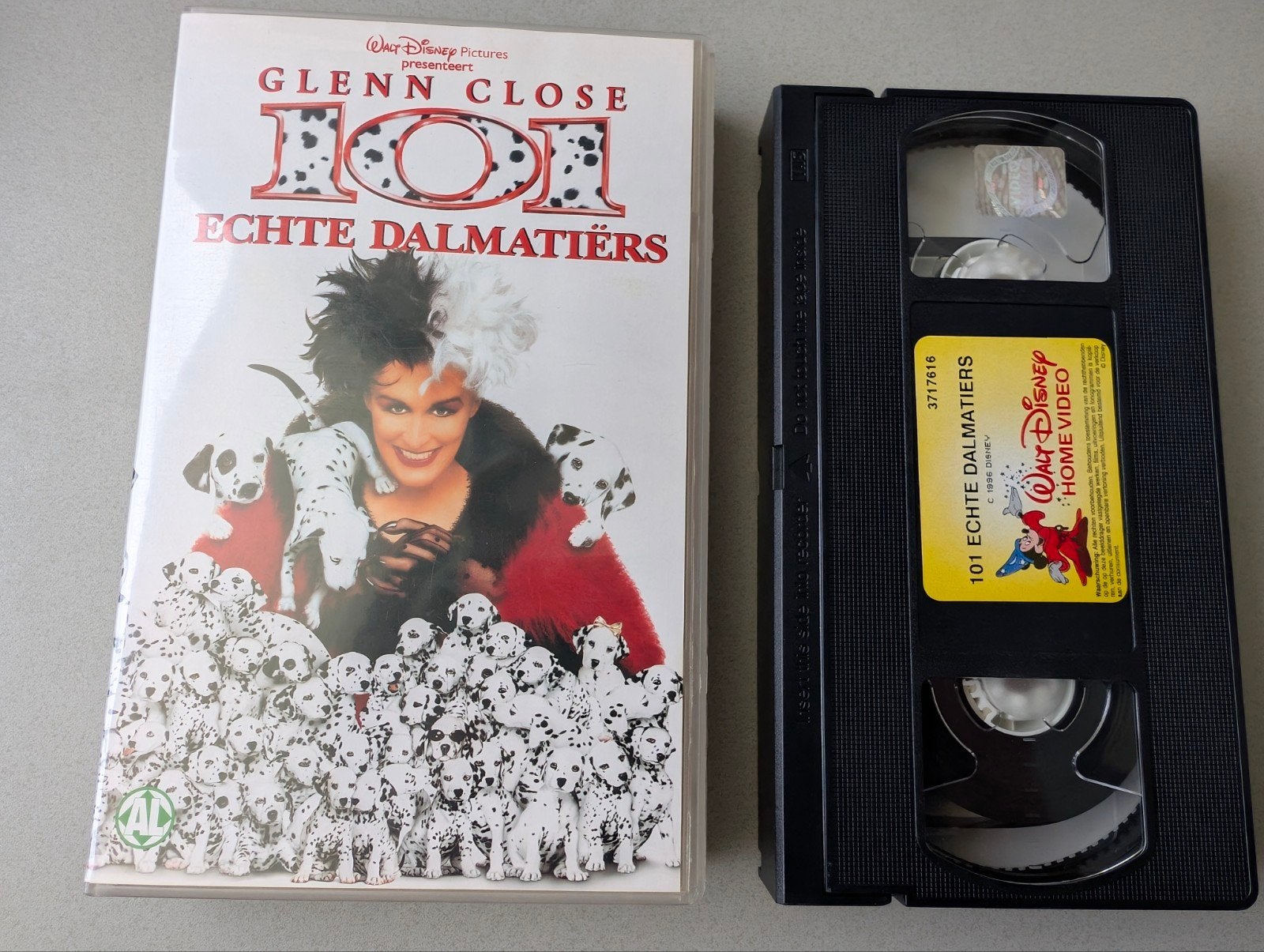 Disney 101 Echte Dalmatiërs (Originele Versie) VHS, Ophalen of Verzenden