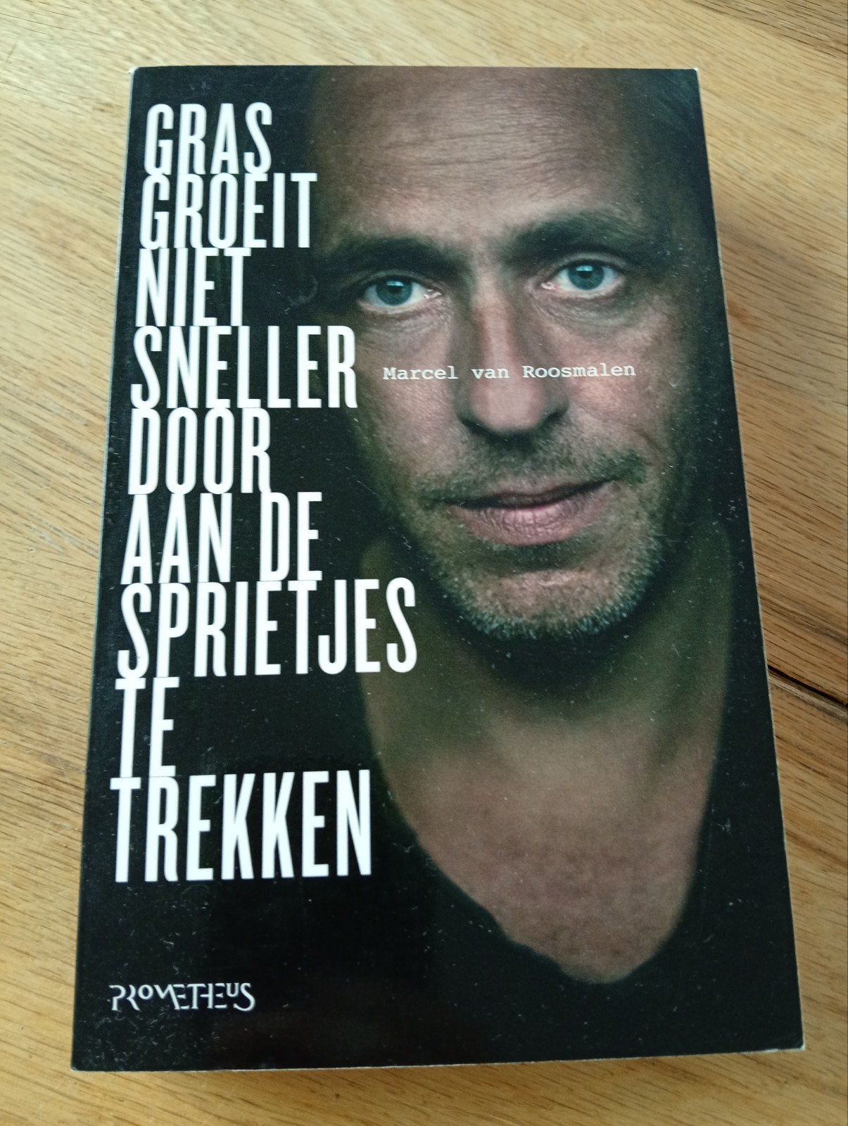 Gras Groeit Niet Sneller - Marcel van Roosmalen, Ophalen of Verzenden, Zo goed als nieuw, Marcel van Roosmalen