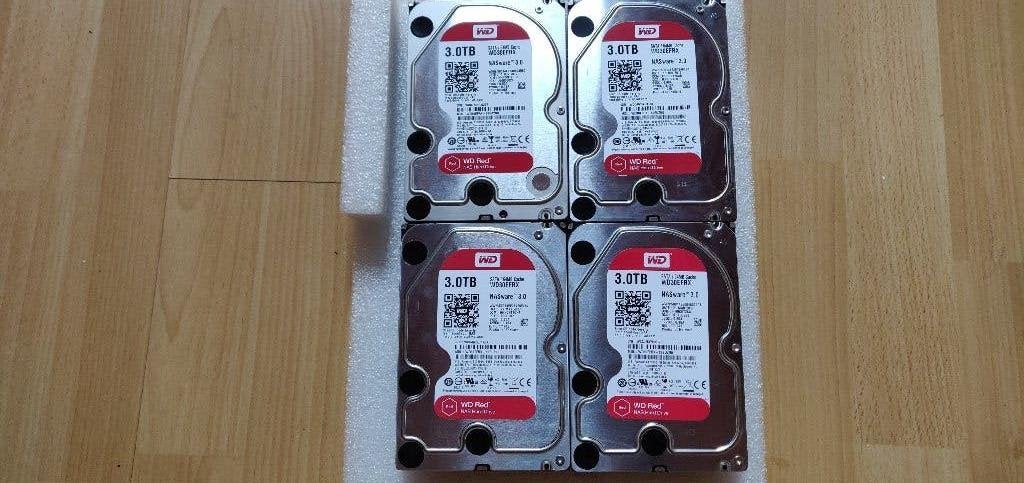 4x Western Digital WD Red 3TB WD30EFRX | NAS CMR SATA 6Gb/s, Computers en Software, Harde schijven, Ophalen, Intern, Gebruikt