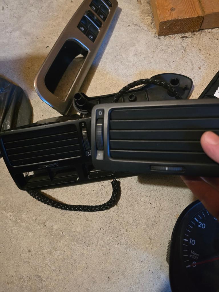 Golf 4 R32/Bora Luchtroosters, Auto-onderdelen, Interieur en Bekleding, Volkswagen, Gebruikt, Ophalen of Verzenden