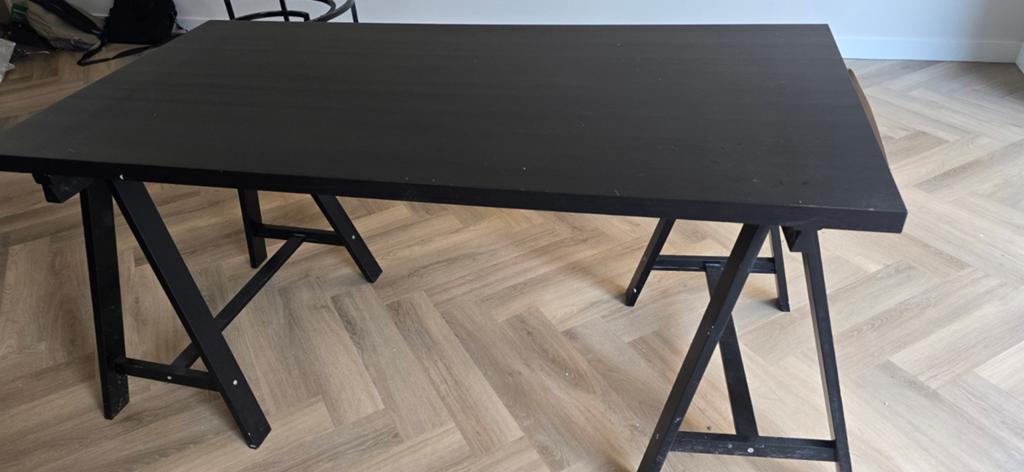 Bureau/tefel, Ophalen