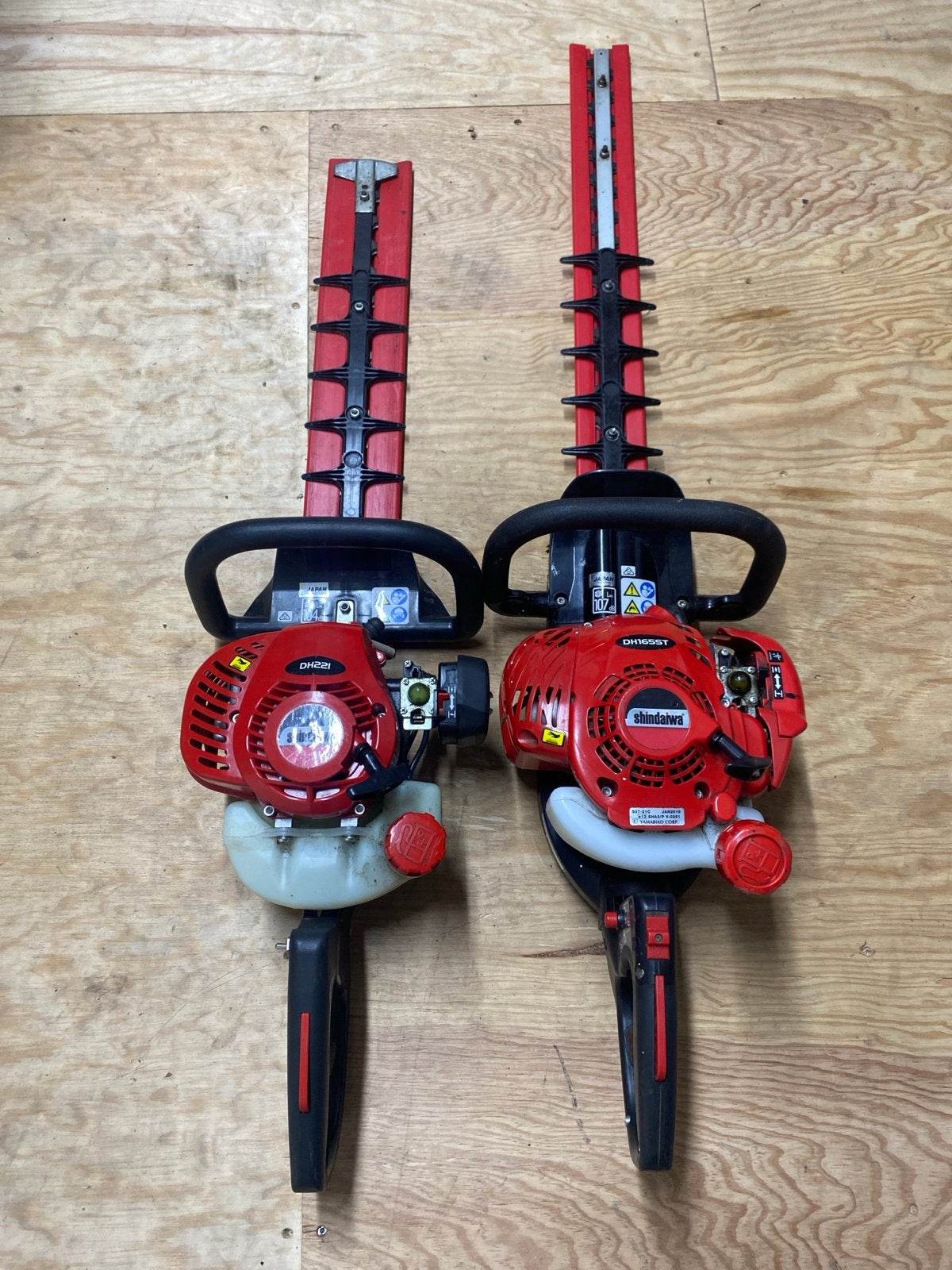 2x Shindaiwa heggenscharen - weinig gebruikt, klaar voor geb, Benzine, Japan, Shindaiwa, Ophalen of Verzenden