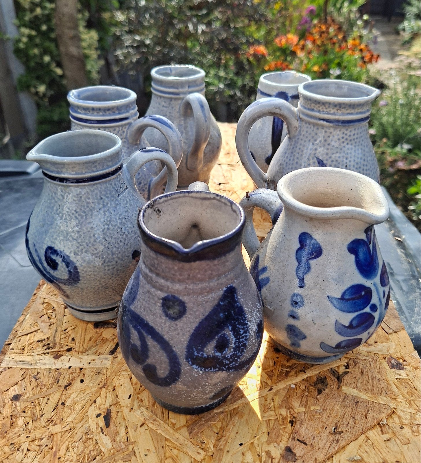 Set van 7 vintage zoutglazuur kruiken/kannen, Ophalen of Verzenden