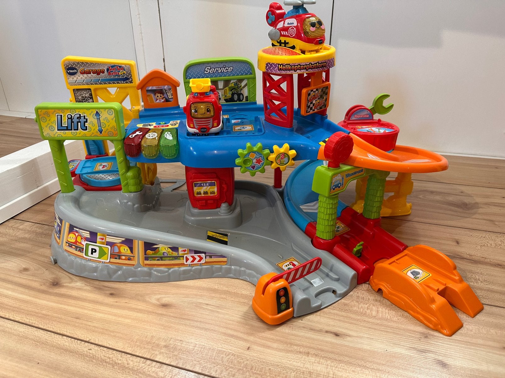 Vtech toet toet autobaan, Ophalen, Zo goed als nieuw, 2 tot 4 jaar