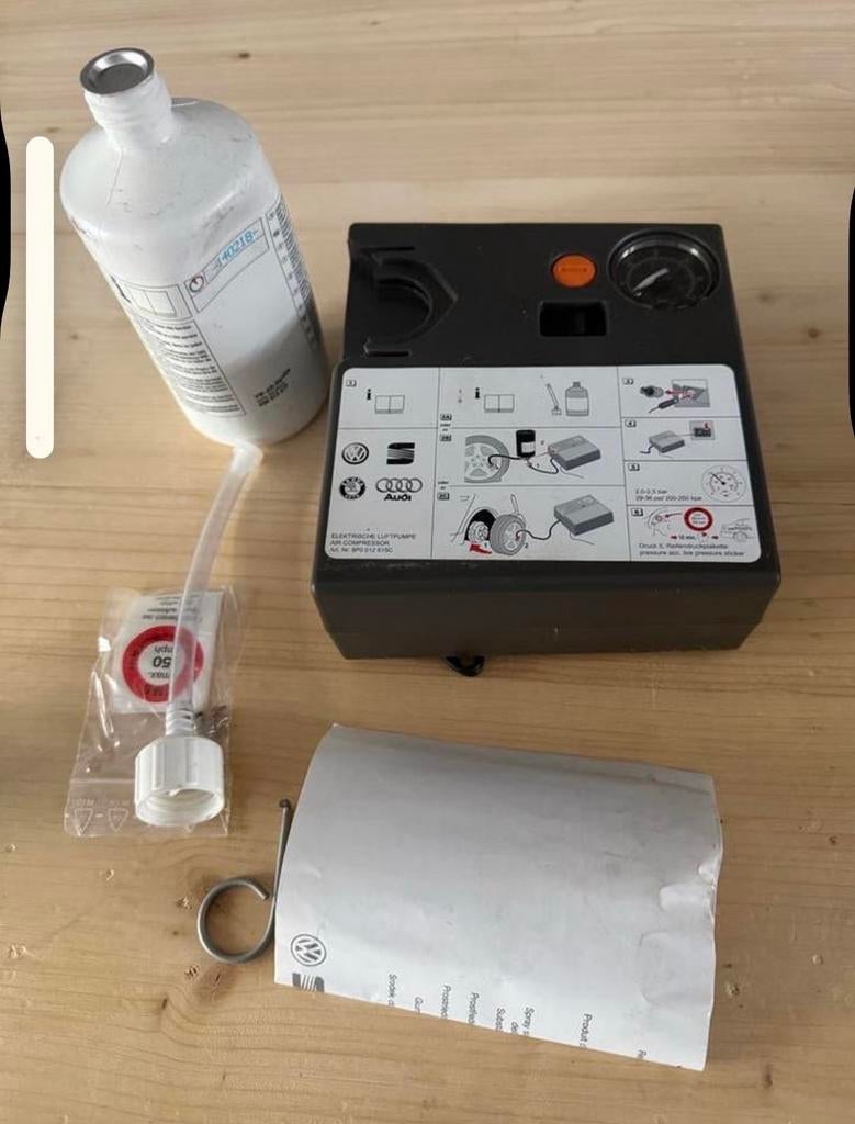 bandenreparatieset met compressor, Tuin en Terras, Kweekspullen, Zo goed als nieuw, Ophalen of Verzenden
