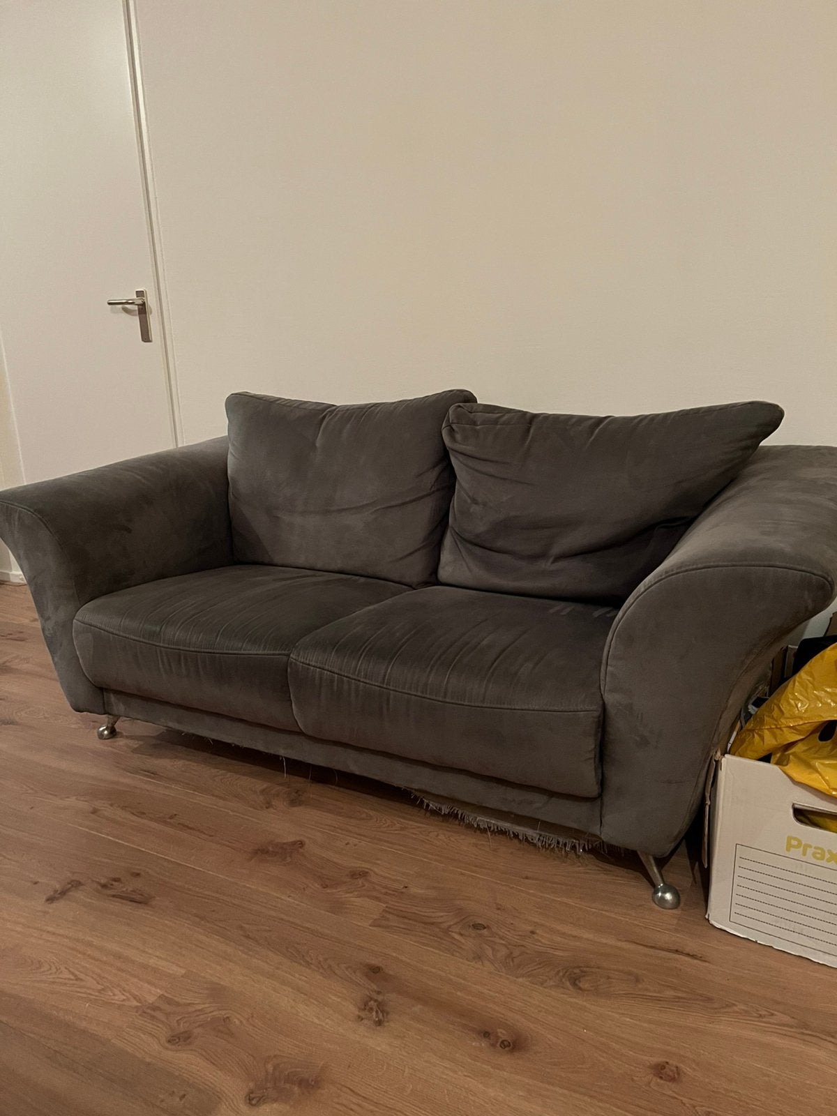 Super comfortabele grijze 2 zitsbank, Huis en Inrichting, Banken | Sofa's en Chaises Longues, Ophalen, 150 tot 200 cm, Tweepersoons