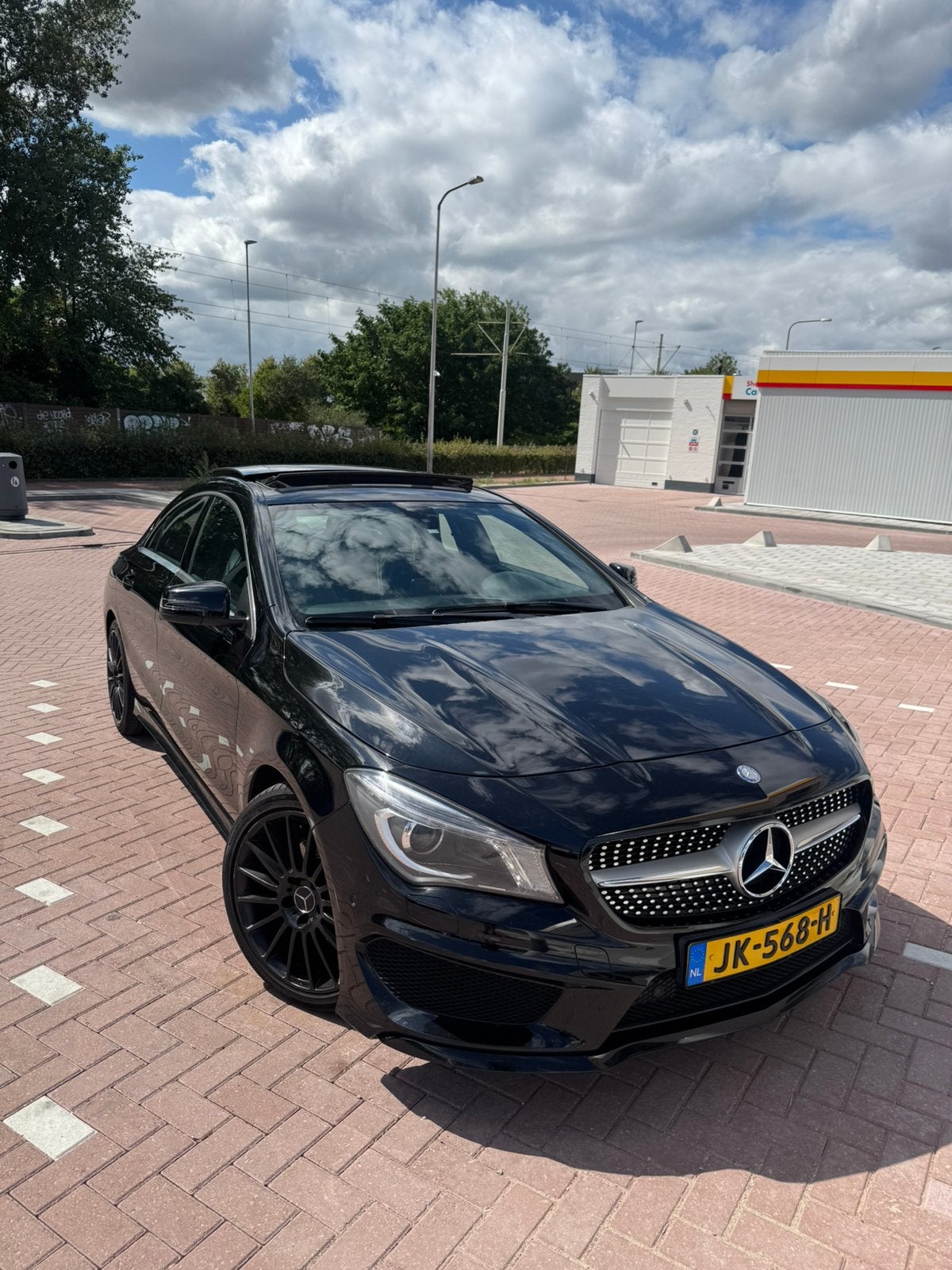 Mercedes-Benz CLA 180CDI 1.5 80KW 7G-DCT 2016 Zwart, CLA, 4 cilinders, Zwart, Origineel Nederlands