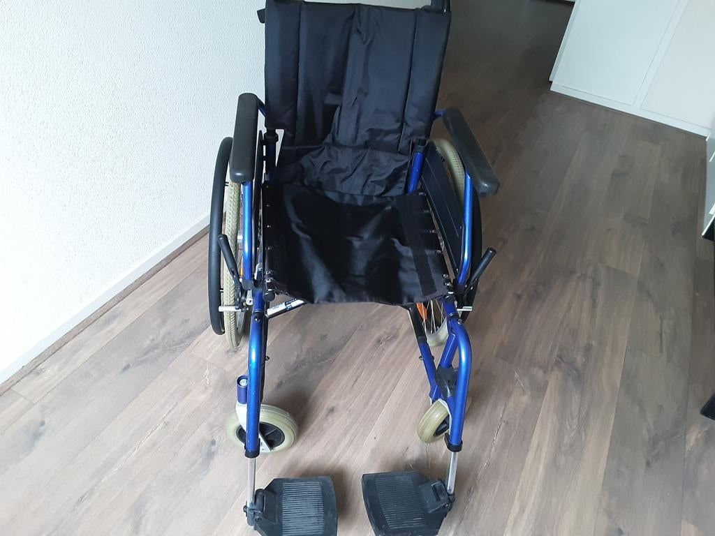 Rolstoel uniroll., Diversen, Rolstoelen, Ophalen, Zo goed als nieuw, Duwrolstoel