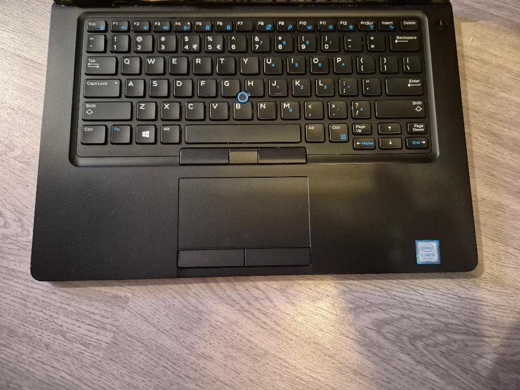 Dell Latitude 5490 onderdelen, Ophalen