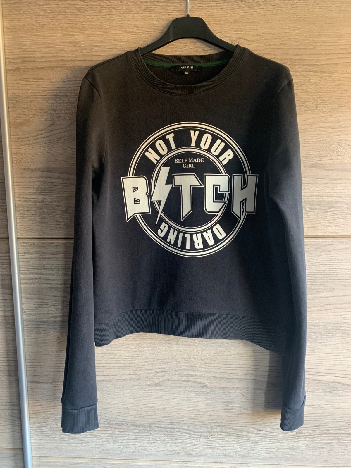 Nikkie sweater zwart maat 36/38., Kleding | Dames, Ophalen of Verzenden, Zo goed als nieuw, Maat 36 (S), Zwart