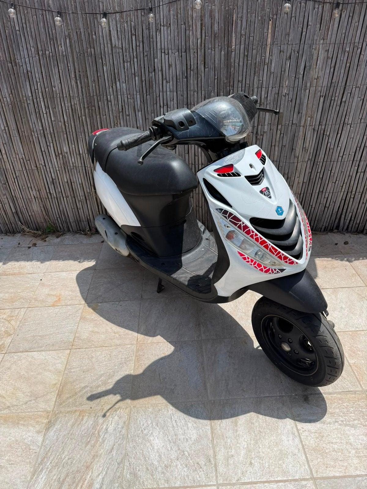 Piaggio zip sp H2O Lc 50cc origineel 2takt wit, Motoren, Ophalen of Verzenden