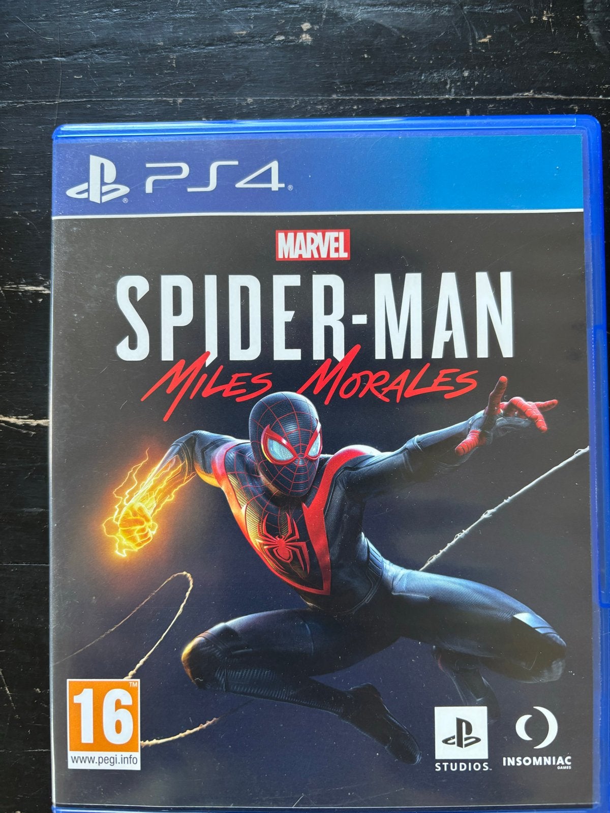 Marvel's Spider-Man: Miles Morales PS4 (gratis PS5 update), Spelcomputers en Games, Games | Sony PlayStation 4, 1 speler, Zo goed als nieuw