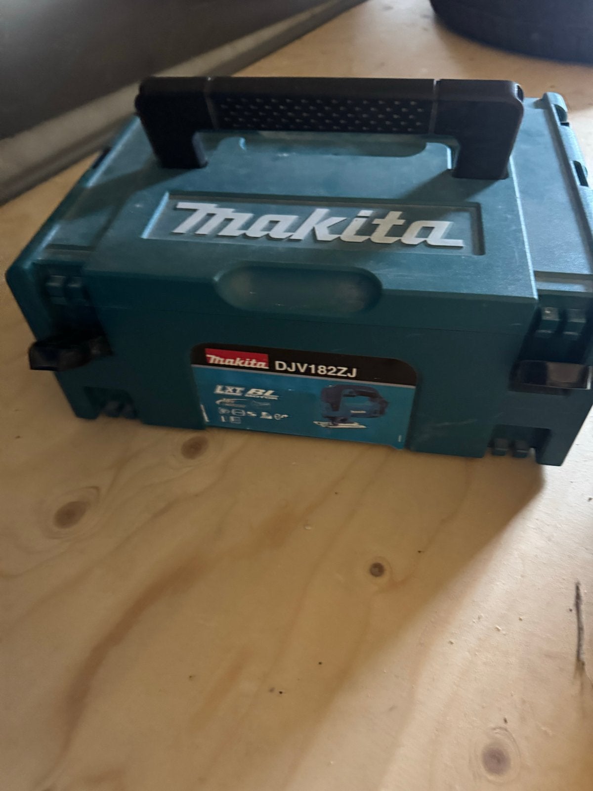Makita Mbox tbv DJV182ZJ Accu Decoupeerzaag, Ophalen of Verzenden, Gebruikt, Zaag, Makita