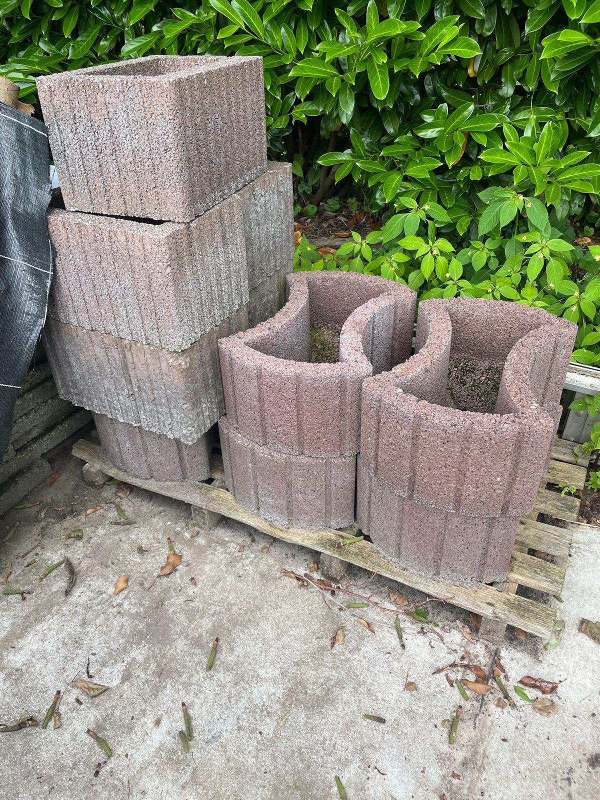 Betonnen Bloembakken en Plantenbakken - Diverse Vormen, Ophalen, Gebruikt, Balkon, Minder dan 60 cm