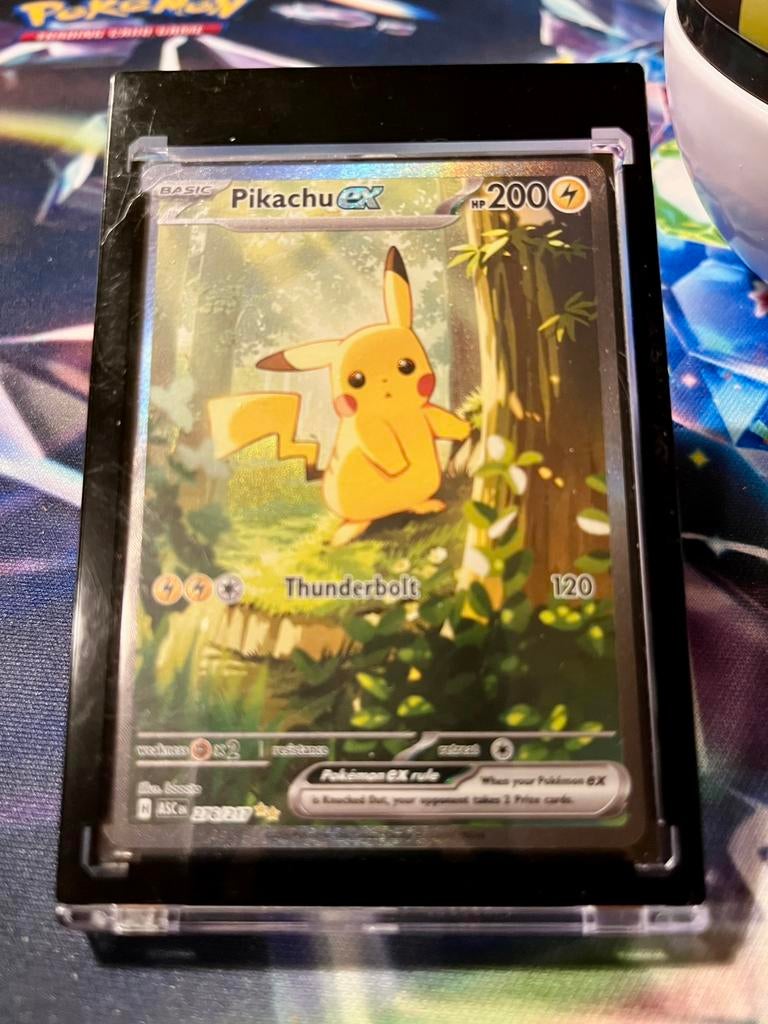 PIKACHU EX  ASC EN  276/217  NM, Ophalen of Verzenden, Zo goed als nieuw