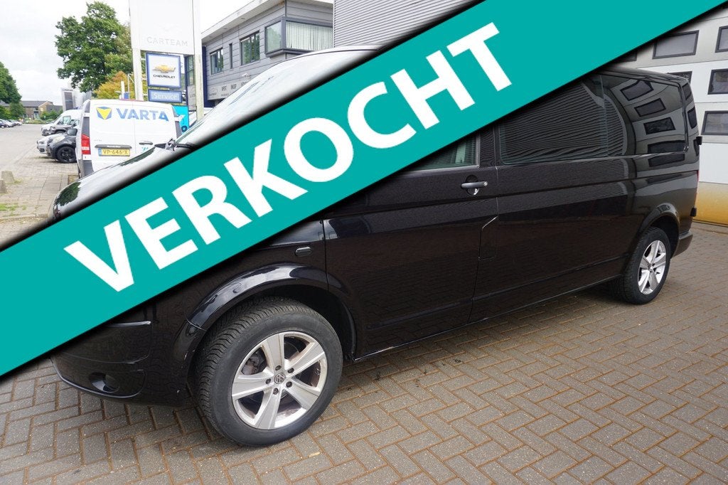 Volkswagen Transporter Kombi 2.0 TDI L2H1 BM Highline 8P /, Auto's, Volkswagen, Voorwielaandrijving, Euro 5, Gebruikt, 8 stoelen
