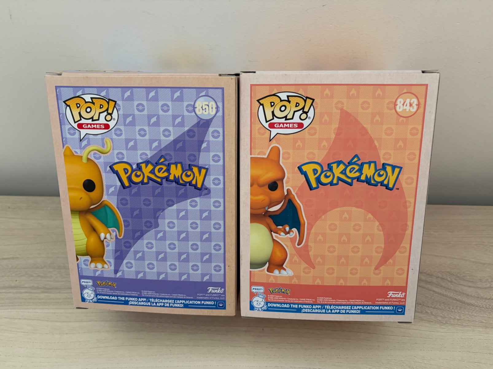 Funko Pop Charizard 843 & Dragonite 850 Soft Color Set of 2, Verzamelen, Funko Europe, Ophalen of Verzenden, Zo goed als nieuw