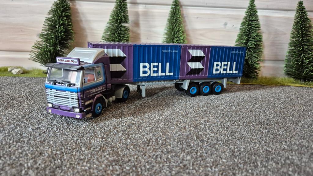 Tekno De Wilde Bell Scania vrachtwagen met containers, Overige merken, 1:50 of kleiner, Ophalen of Verzenden, Zo goed als nieuw