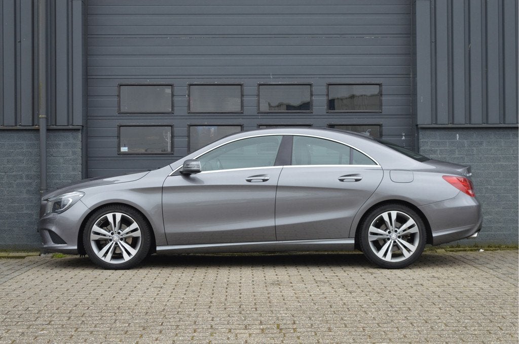 Mercedes-Benz CLA-Klasse 180 Ambition | CAMERA | CARPLAY |, Auto's, Voorwielaandrijving, CLA, Gebruikt, 4 cilinders