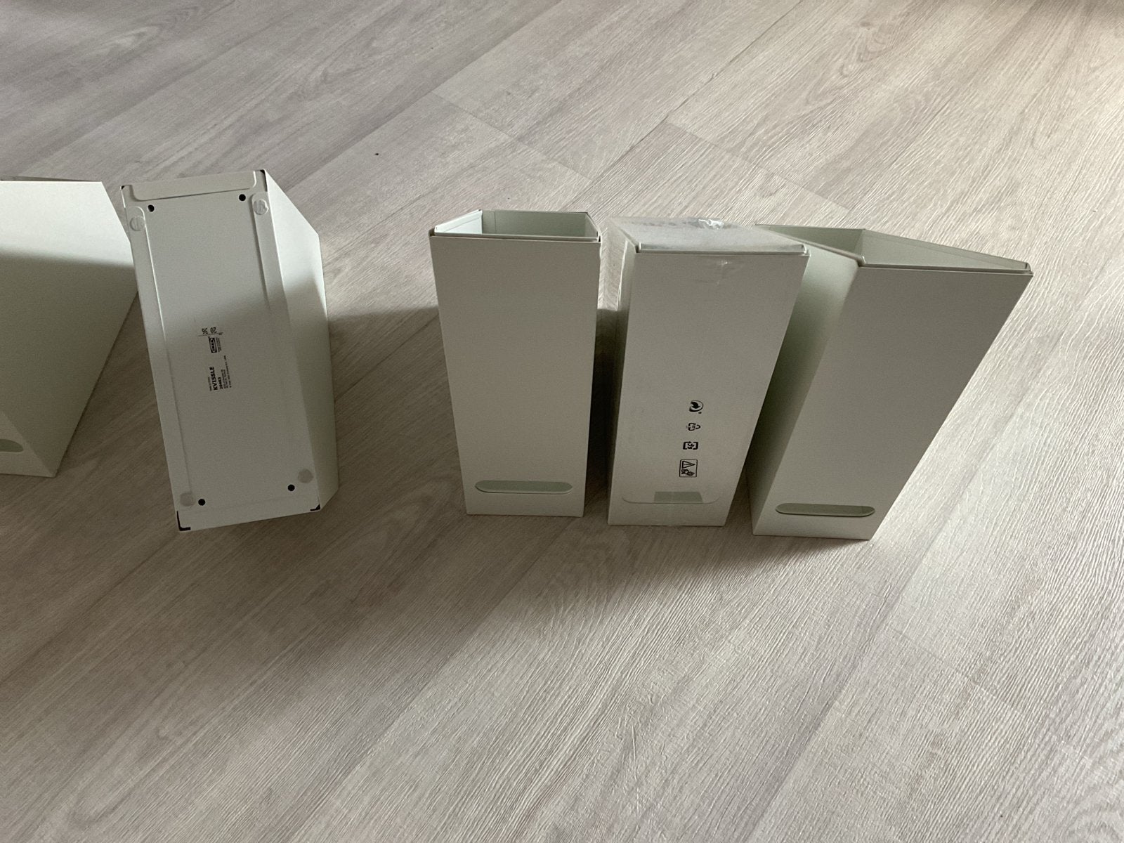 IKEA Kvissle Tijdschriftenhouders (8 stuks)), Ophalen, Gebruikt, Wit, Metaal